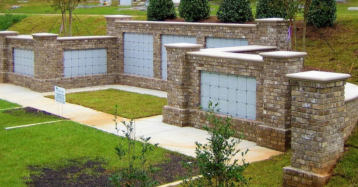 Mausoleum vs. Columbarium: What’s the Difference?