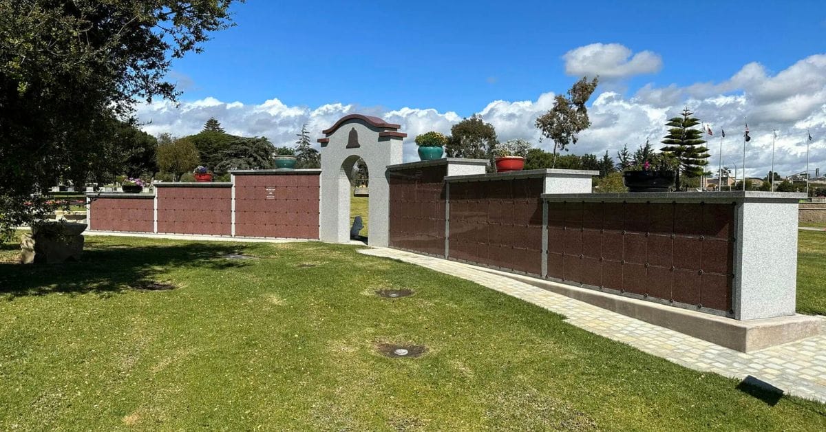 How Memorial Design Influences Healing and Reflection